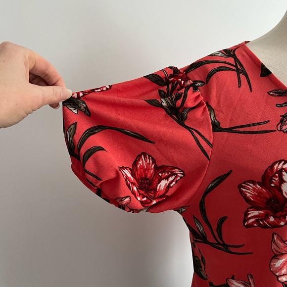 LiLy Morgan - Pink Floral Short Sleeve Blouse - Picture 3 of 8